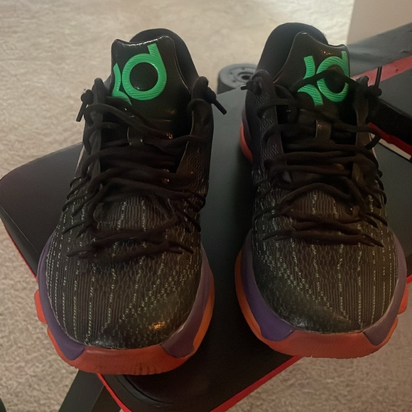 Nike KD’s. Used. Good condition. - Picture 6 of 6
